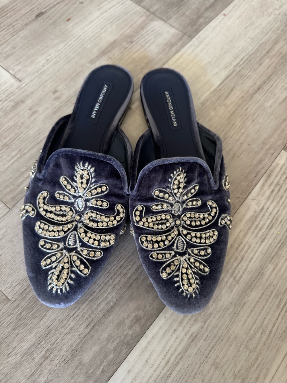 ANTONIO MELANI Navy Velvet Beaded Slip-On Mules
